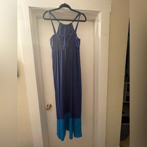 Old Navy Blue Maxi Dress Size Large - Picture 4 of 11